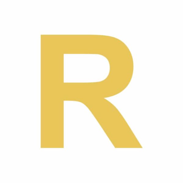 Aplique la letra R dorada